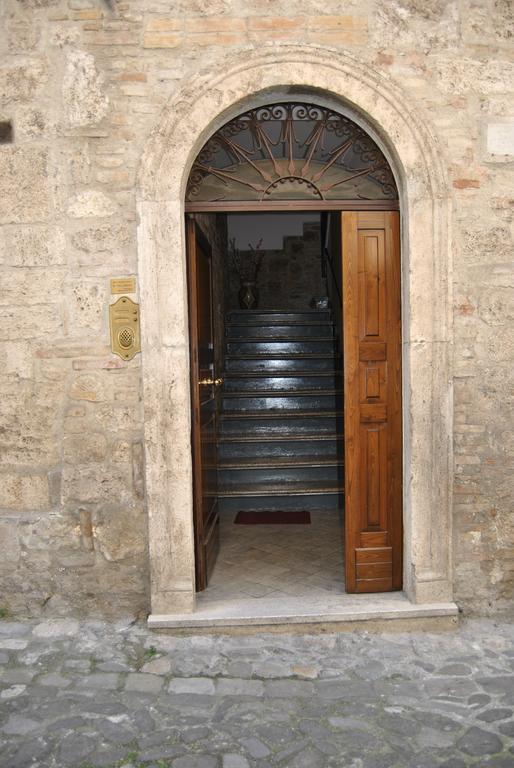 Il Ciclamino Bed And Breakfast 아스콜리피체노 외부 사진