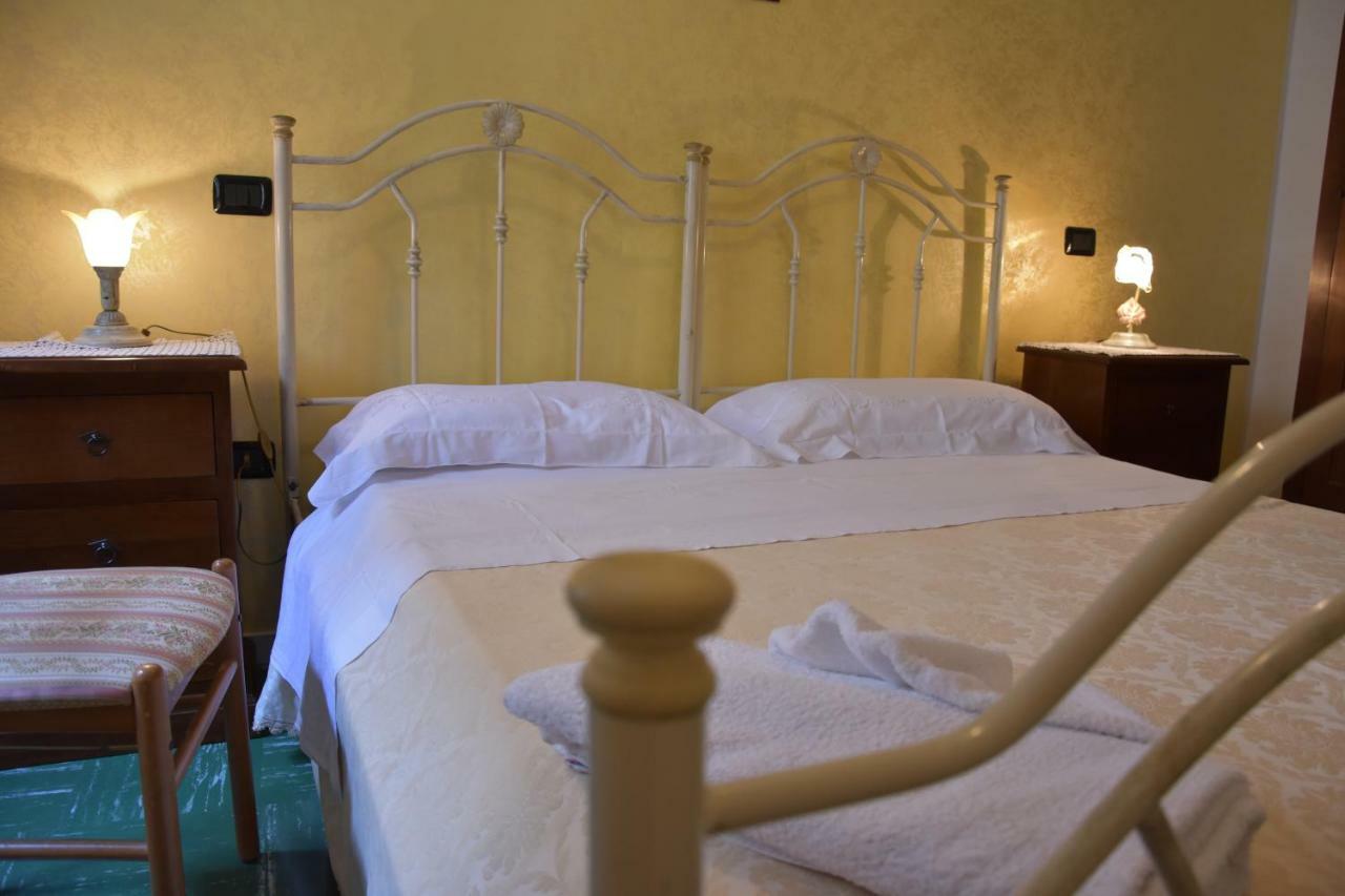 Il Ciclamino Bed And Breakfast 아스콜리피체노 외부 사진