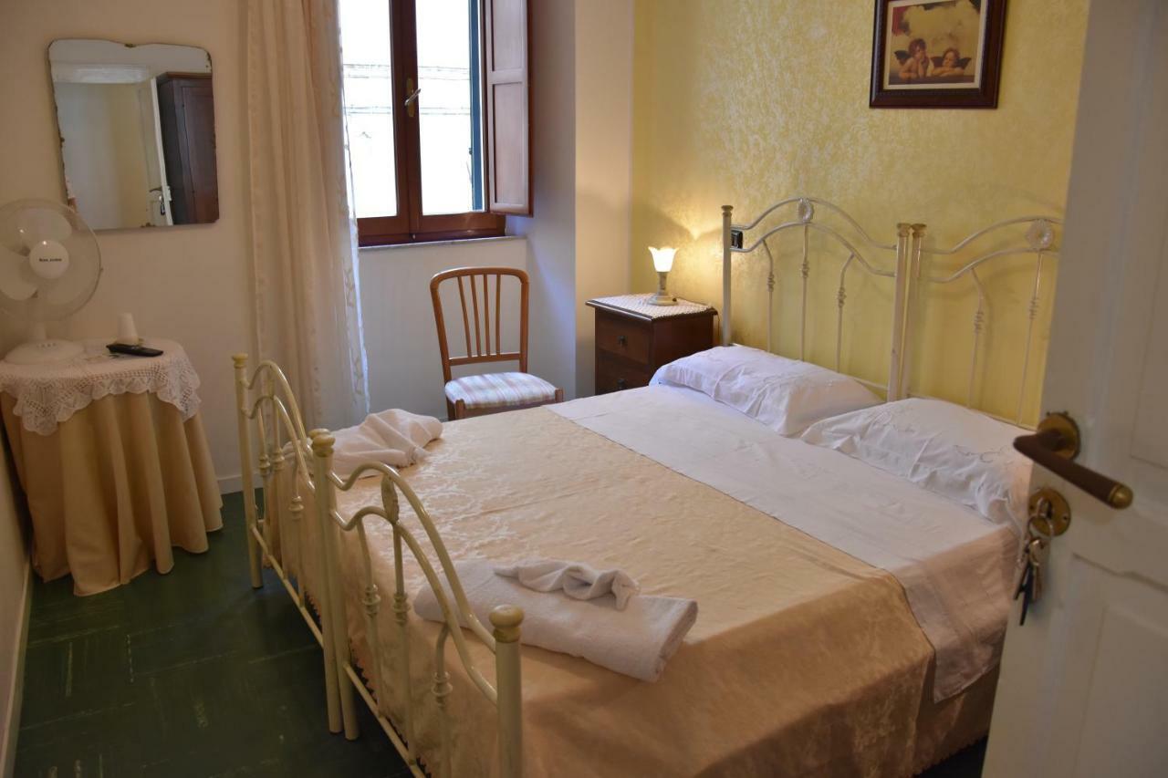 Il Ciclamino Bed And Breakfast 아스콜리피체노 외부 사진