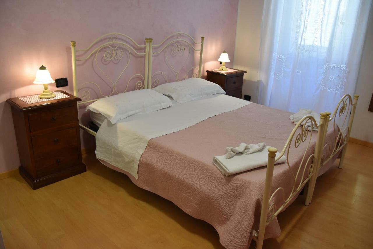 Il Ciclamino Bed And Breakfast 아스콜리피체노 외부 사진