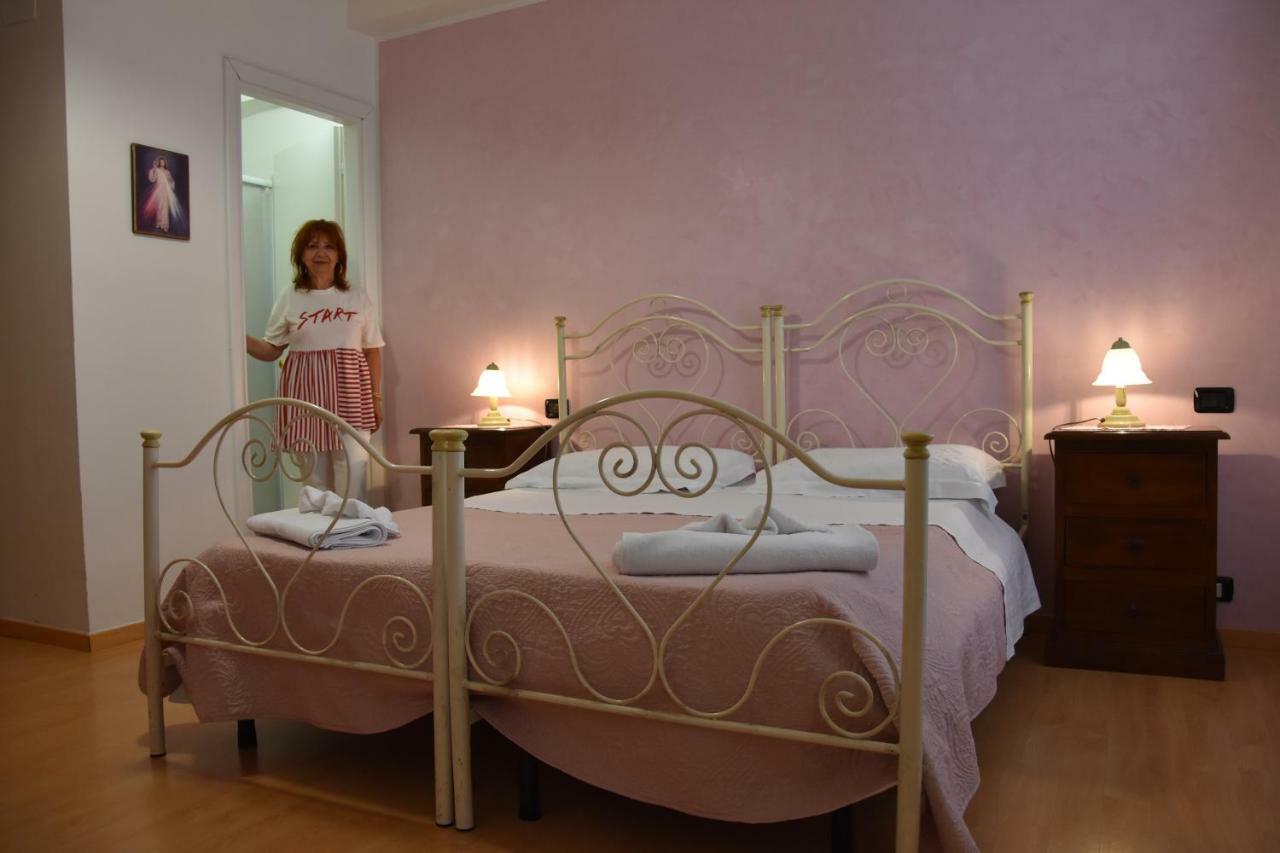 Il Ciclamino Bed And Breakfast 아스콜리피체노 외부 사진